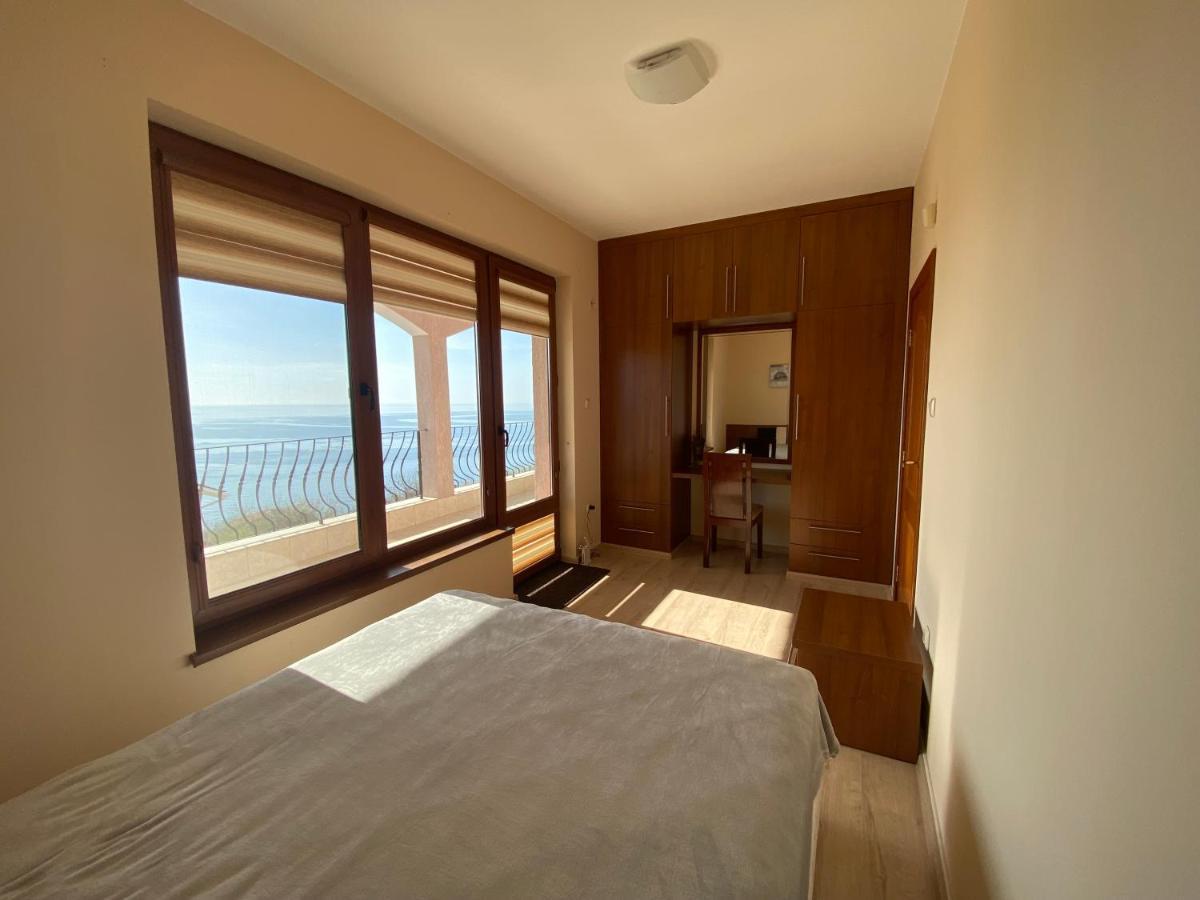 Sea Sunrise Vila Balchik Esterno foto